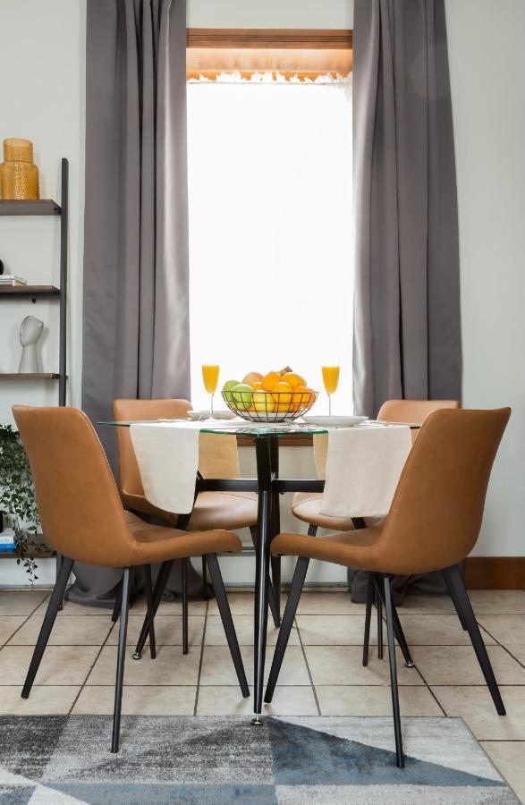 Spacious Near Yale In Downtown Appartement *